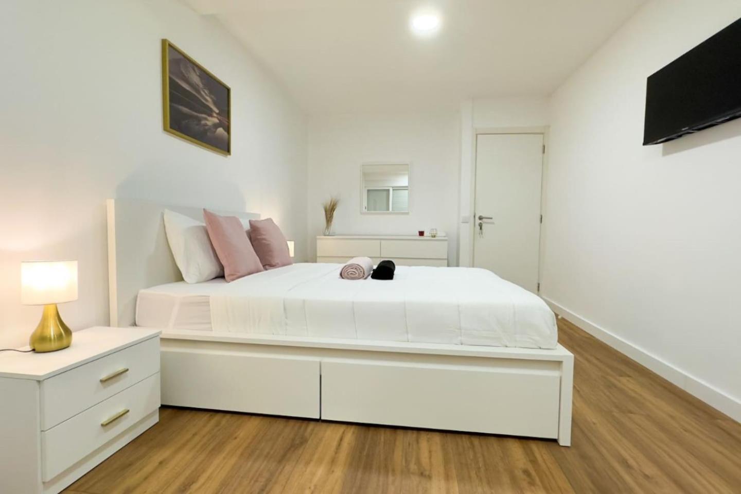 Quarto Privado Calmo Apartment Rio de Mouro Ngoại thất bức ảnh